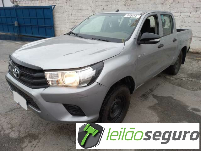 LOTE 008 TOYOTA HILUX CD 2019