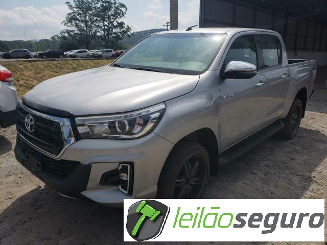 LOTE 011 TOYOTA HILUX CD 2019